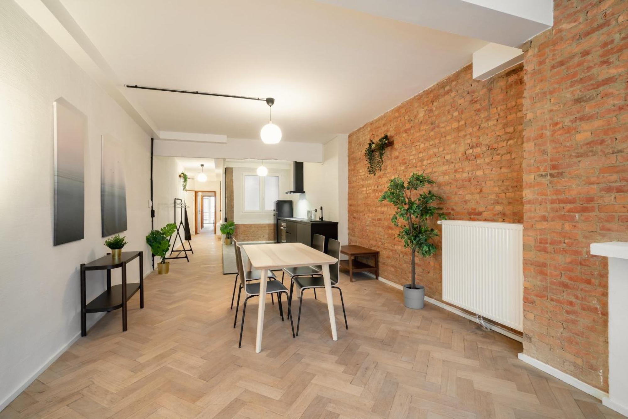 Charming And Spacious Apartments In The Heart Of 안트베르펜 외부 사진