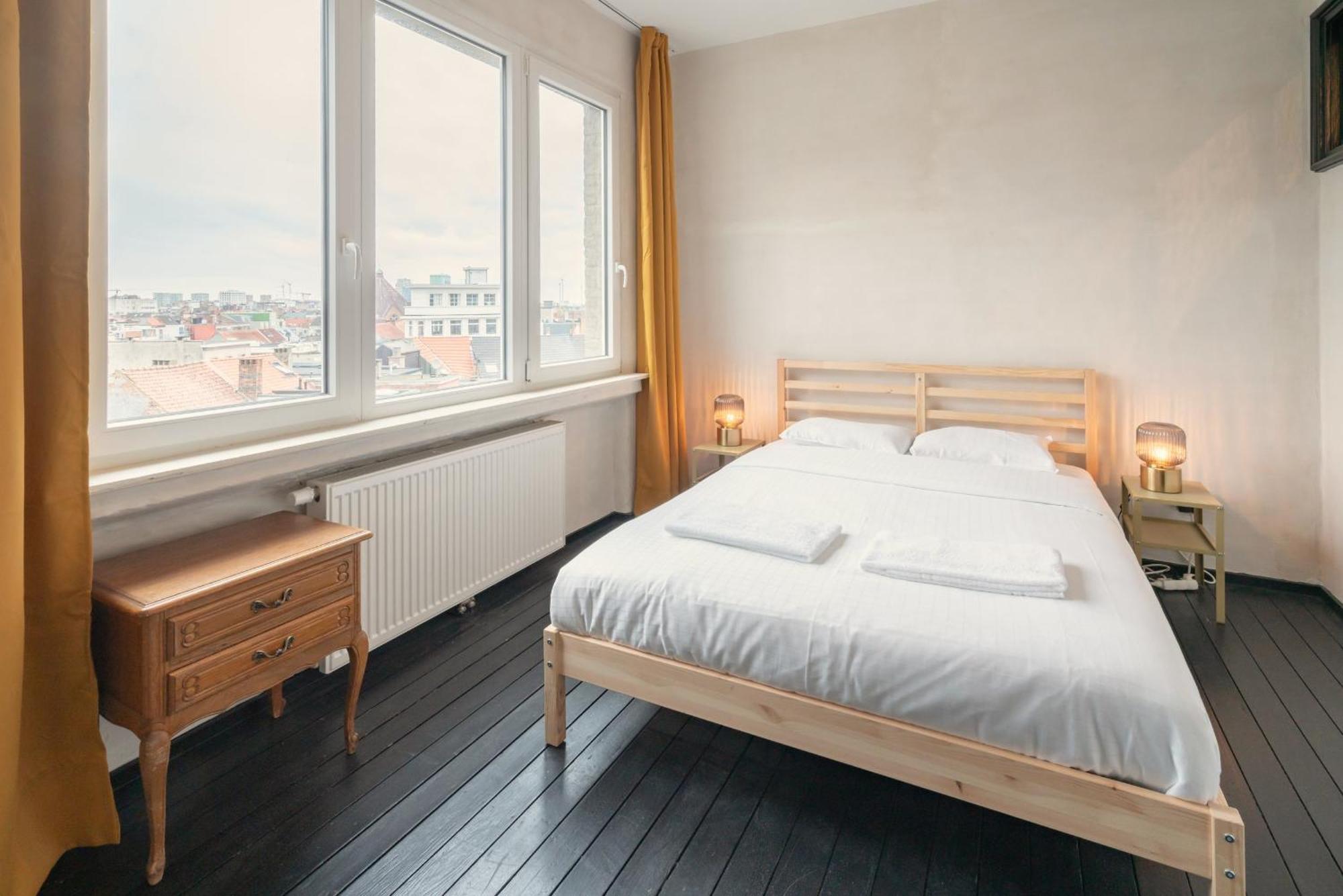 Charming And Spacious Apartments In The Heart Of 안트베르펜 외부 사진