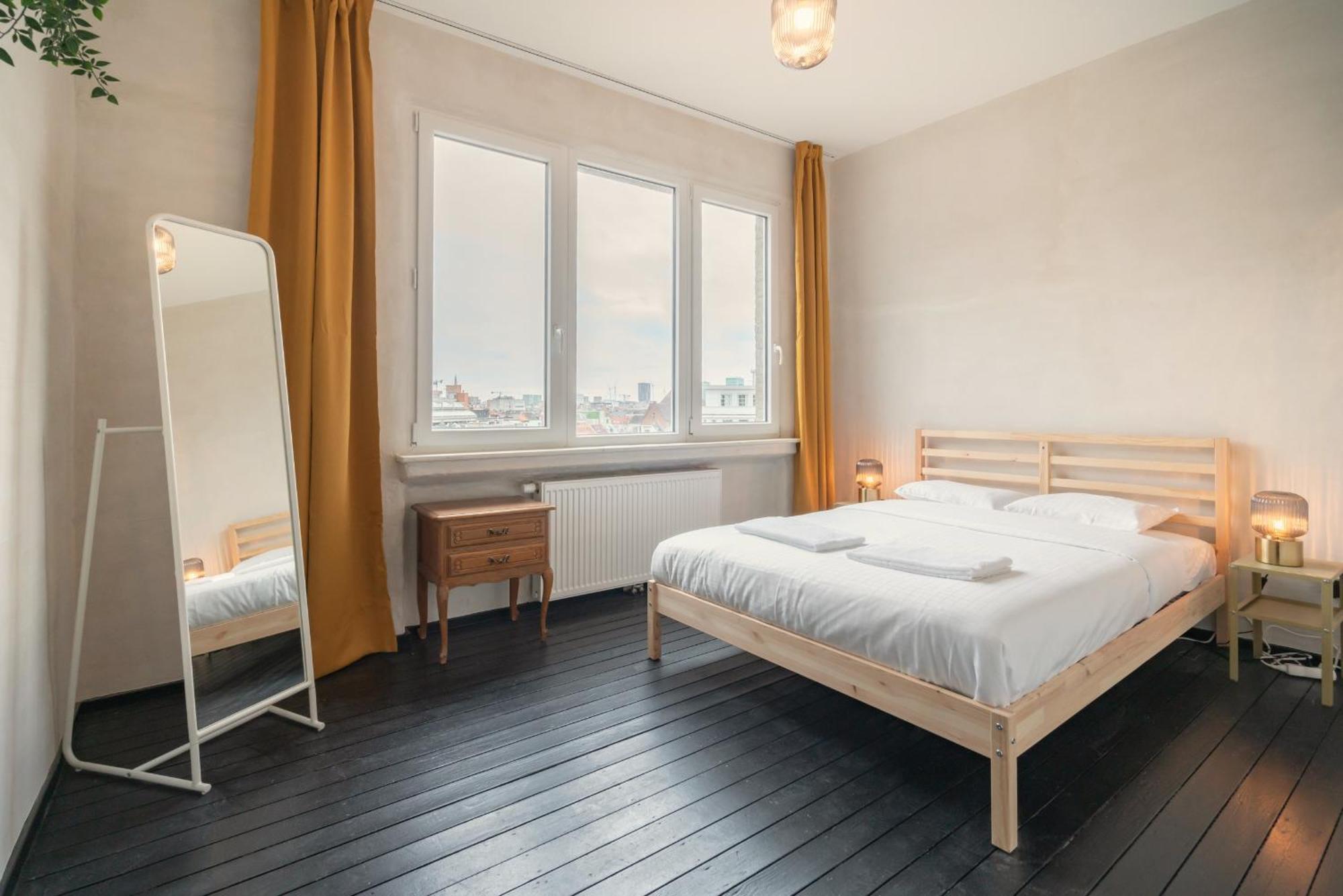Charming And Spacious Apartments In The Heart Of 안트베르펜 외부 사진